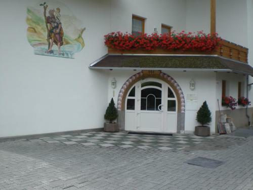 Bed & Breakfast Garni Froy