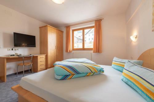 Bed & Breakfast Garni Froy