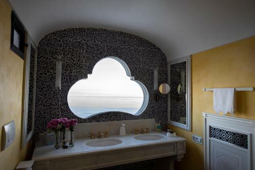 Hostal La Rondinaia