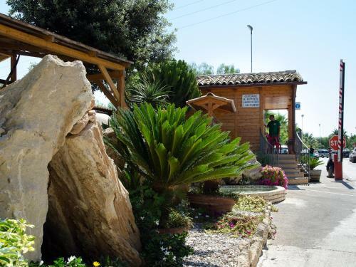 Kamemi Village & Camping