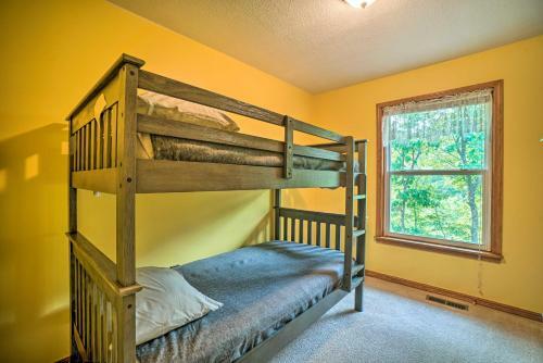 Holiday Island Home - 9 Mi To Eureka Springs