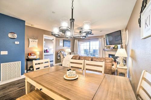 Apartamento Hollister Condo With Table Rock Lake On-site!
