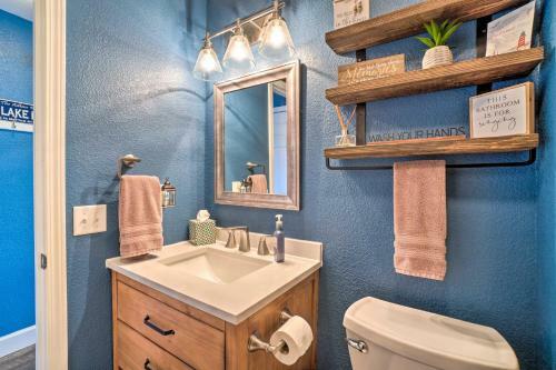 Apartamento Hollister Condo With Table Rock Lake On-site!