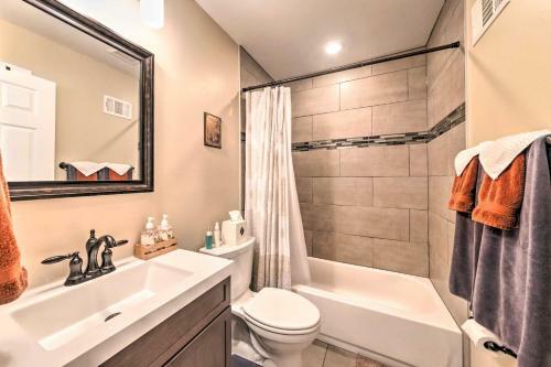 Pet-friendly St Louis Home With Private Yard!
