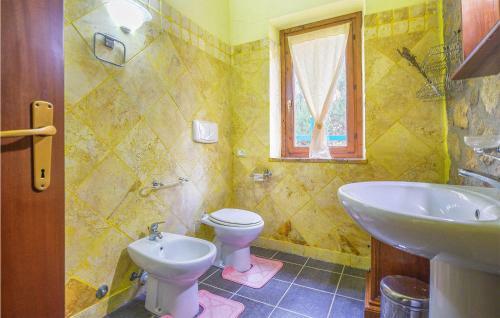 Nice Home In Roccastrada With 3 Bedrooms