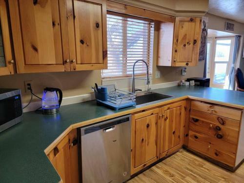 Apartamento Privately Located Spacious 3 Bedroom Home