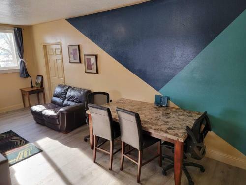 Apartamento Privately Located Spacious 3 Bedroom Home