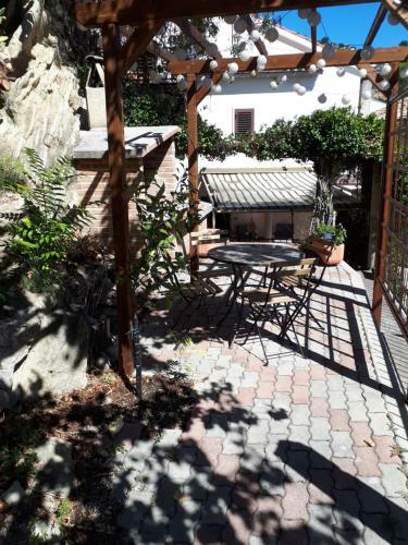 Apricot House
