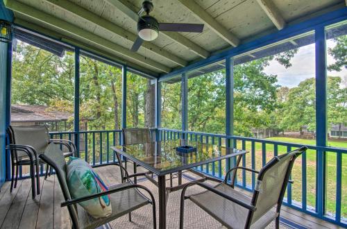 Osage Beach Resort Home Deck And Gas Fire Pit!
