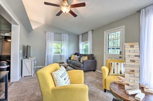 Osage Beach Family Hideaway On No-wake Cove!
