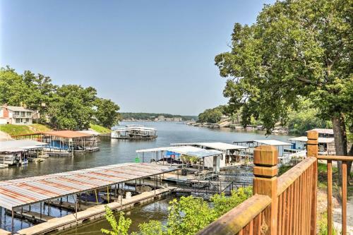 Osage Beach Family Hideaway On No-wake Cove!
