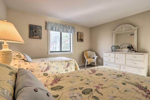 Osage Beach Family Home With Deck Lake Views!