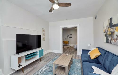 Apartamento Forest Park, Science Center, Bjc & Cwe Restaurants