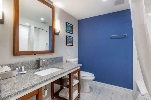 Hotel Comfort Suites St Louis - Sunset Hills