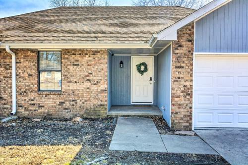 Modern Springfield Home - 3 Mi To Downtown!