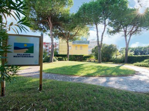 Charming Holiday Home In Rosolina With A Shared Pool