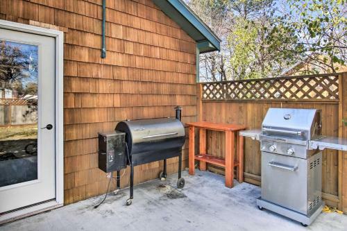Cozy Choteau Home With Fire Pit, Grill, Yard!