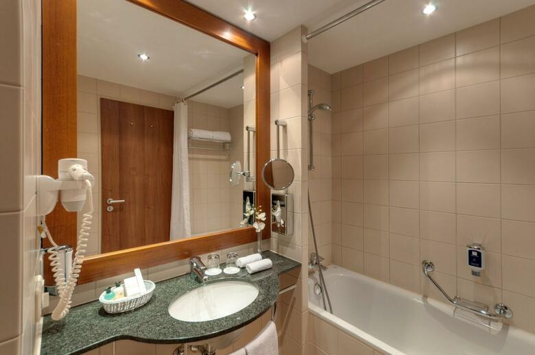 Hotel Frankfurt Messe Managed By Meli�