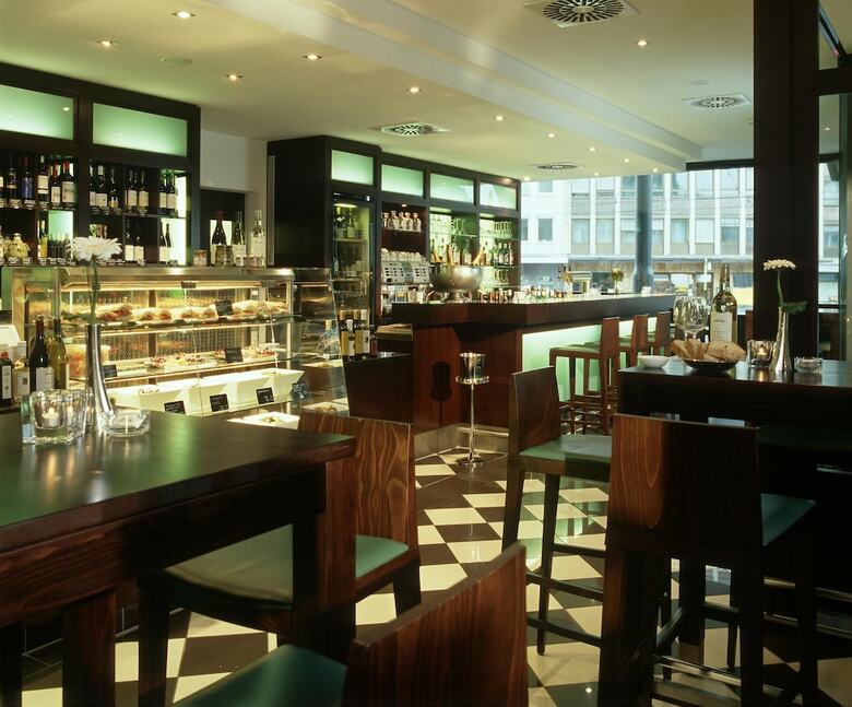 Hotel Flemings(.)