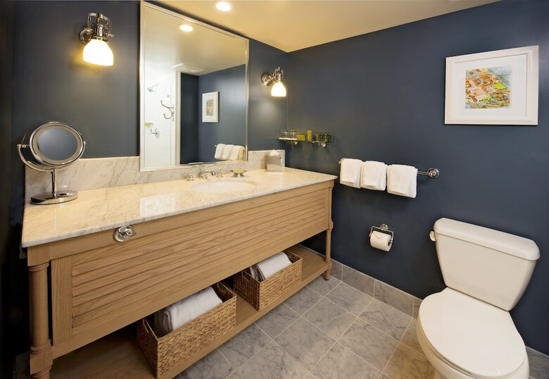 Portola Hotel & Spa