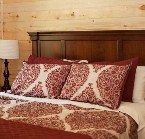 The Ridge At Glacier - Luxury Cabins