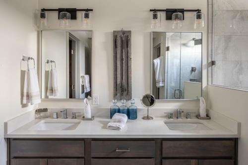 Uplands View Condo 78