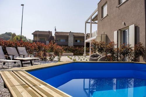 Hostal Home Suites Home