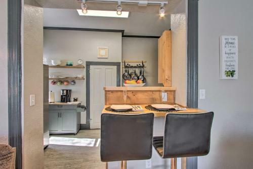 Quaint Helena Apartment - Walkable To Dtwn!