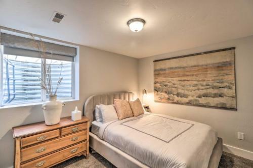 Luxe Glacier Getaway Walk To Downtown Kalispell!