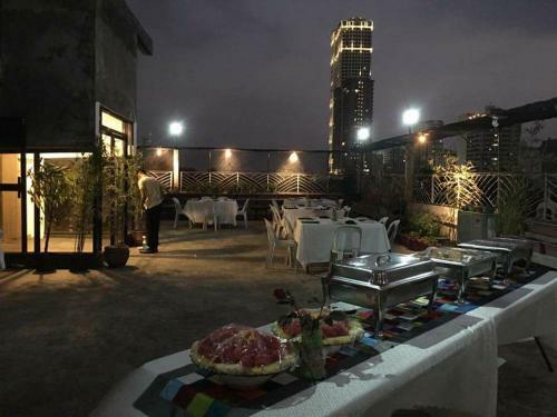 Hostal Makabata Guesthouse