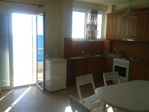 Hostal Magic Ionian Apartments & Rooms