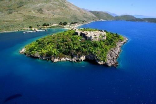 Hostal Magic Ionian Apartments & Rooms