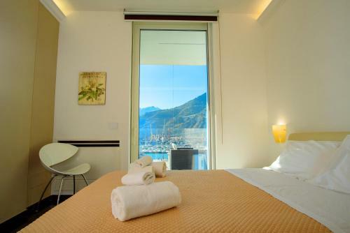 Apartamento Mareluna Crescent - Luxury Seafront Experience