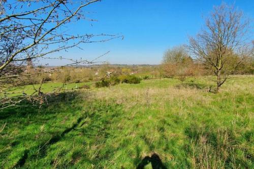 5 Bedroom Country Retreat: Home Counties