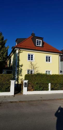 Apartamento Helle Und Ruhige Dachgeschosswohnung