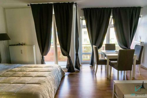 Apartamento Bright And Quiet Flat With A Balcony