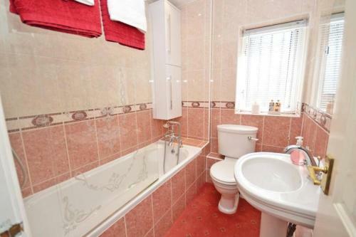 Westfield House - Characterful 7 Bedroom Townhouse