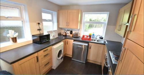 Apartamento 3-bedroom Comfy Home In Solihull
