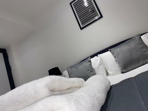 Roomotel - Streetsbrook Apartments