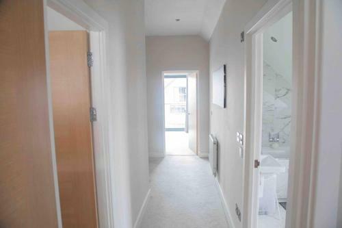 Beautiful 3 Bedroom Town House
