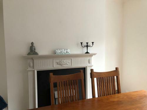 Comfortable Spacious 3 Bedroomed House Near Durham
