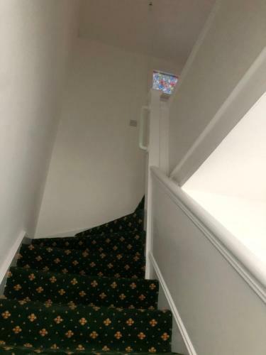 Comfortable Spacious 3 Bedroomed House Near Durham