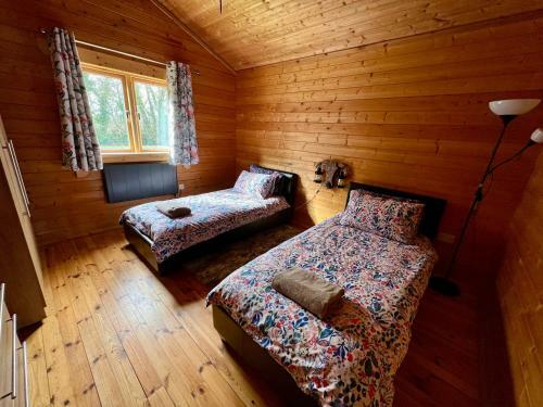 Heron Lodge, Lake Pochard