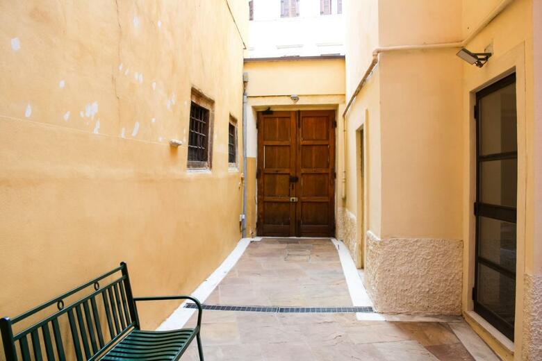 Hostal Antiche Mura - Italian Homing