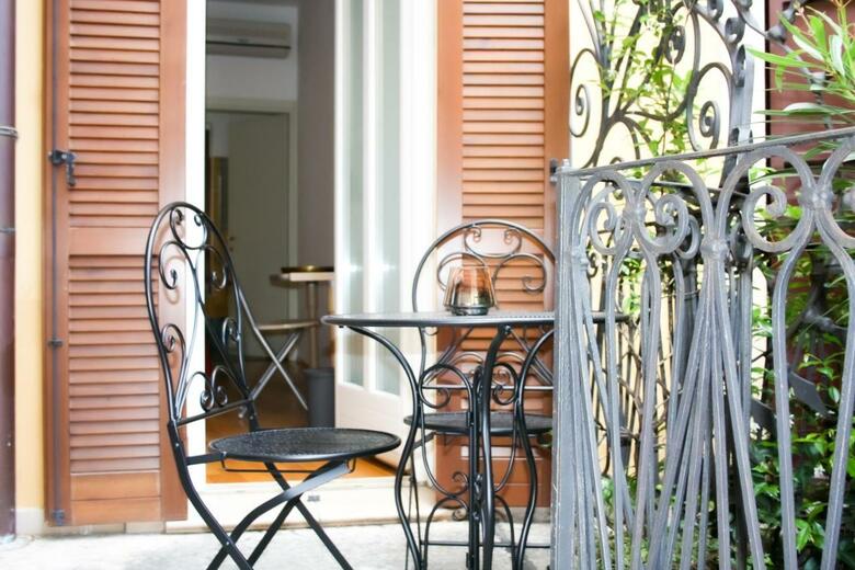 Hostal Antiche Mura - Italian Homing
