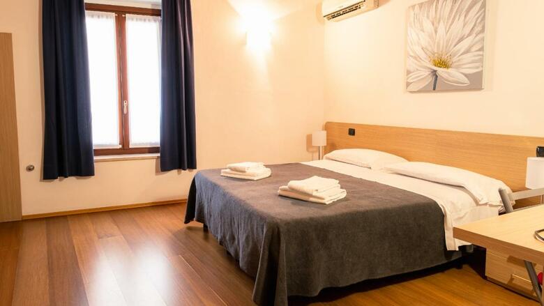 Hostal Antiche Mura - Italian Homing