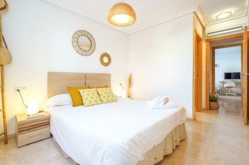 Villa Bungalow With Swimming Pool In Calas De Mallorca