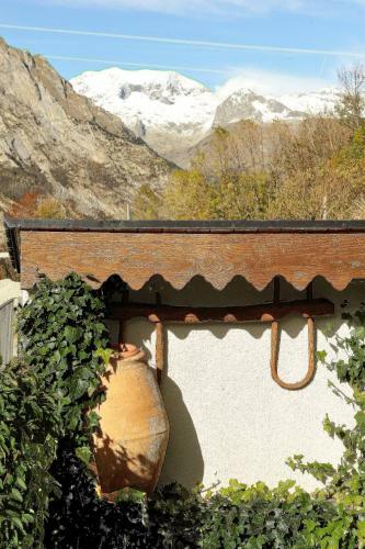 Apartamentos Chardins-chard�n Bellved�