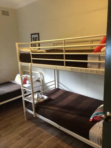 Hostal Guesthouse 83