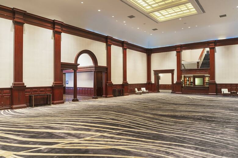 The Worthington Renaissance Fort Worth Hotel